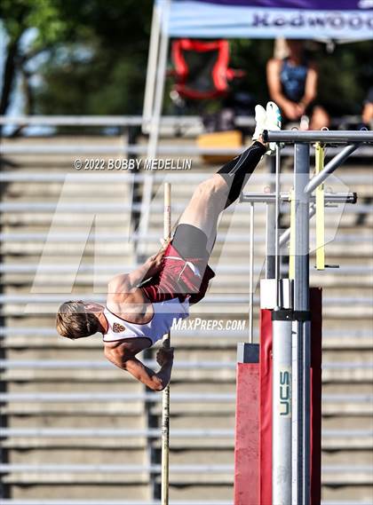 Thumbnail 3 in CIF Boys Central Section Track  & Field Championships photogallery.