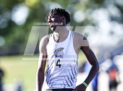 Thumbnail 2 in CIF Boys Central Section Track  & Field Championships photogallery.