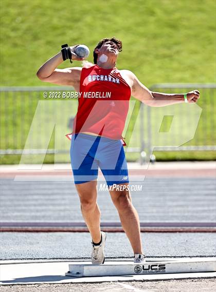 Thumbnail 3 in CIF Boys Central Section Track  & Field Championships photogallery.