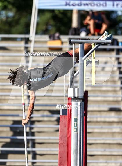 Thumbnail 3 in CIF Boys Central Section Track  & Field Championships photogallery.