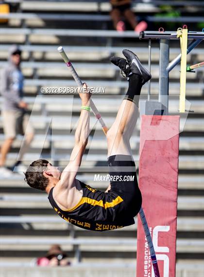 Thumbnail 1 in CIF Boys Central Section Track  & Field Championships photogallery.