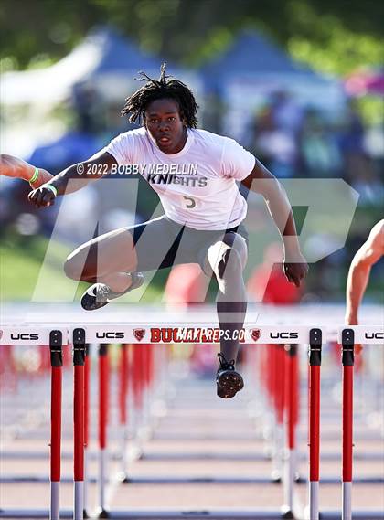 Thumbnail 3 in CIF Boys Central Section Track  & Field Championships photogallery.