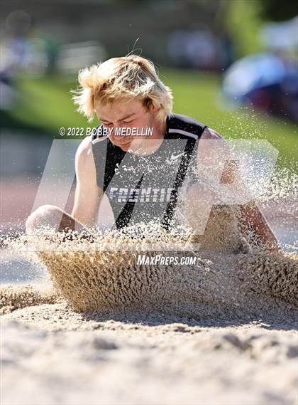 Thumbnail 2 in CIF Boys Central Section Track  & Field Championships photogallery.
