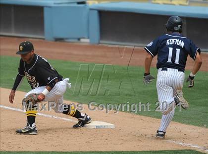 Thumbnail 3 in Chatsworth vs. San Fernando (CIF LACS D1 Final) photogallery.