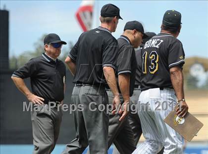 Thumbnail 3 in Chatsworth vs. San Fernando (CIF LACS D1 Final) photogallery.