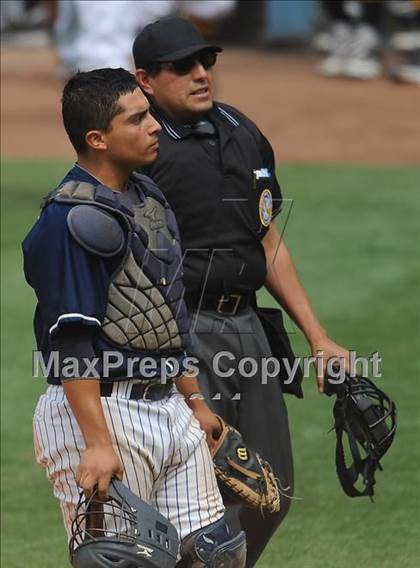 Thumbnail 2 in Chatsworth vs. San Fernando (CIF LACS D1 Final) photogallery.