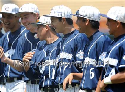 Thumbnail 1 in Chatsworth vs. San Fernando (CIF LACS D1 Final) photogallery.