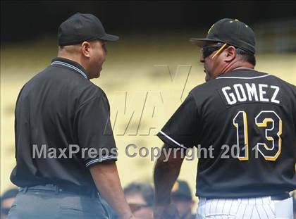 Thumbnail 1 in Chatsworth vs. San Fernando (CIF LACS D1 Final) photogallery.