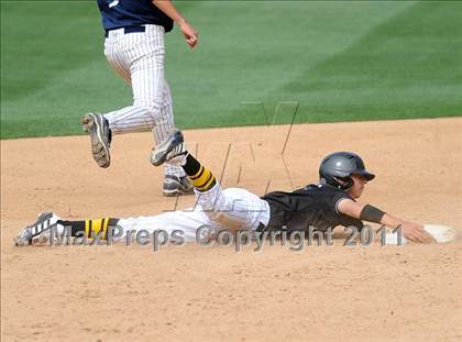 Thumbnail 1 in Chatsworth vs. San Fernando (CIF LACS D1 Final) photogallery.