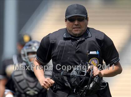 Thumbnail 2 in Chatsworth vs. San Fernando (CIF LACS D1 Final) photogallery.