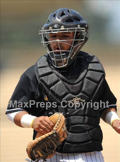 Thumbnail 2 in Chatsworth vs. San Fernando (CIF LACS D1 Final) photogallery.