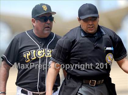 Thumbnail 1 in Chatsworth vs. San Fernando (CIF LACS D1 Final) photogallery.