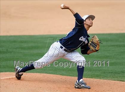 Thumbnail 3 in Chatsworth vs. San Fernando (CIF LACS D1 Final) photogallery.