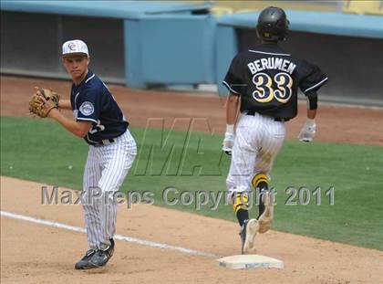 Thumbnail 1 in Chatsworth vs. San Fernando (CIF LACS D1 Final) photogallery.