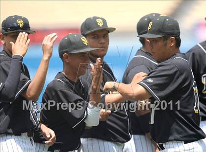 Thumbnail 3 in Chatsworth vs. San Fernando (CIF LACS D1 Final) photogallery.