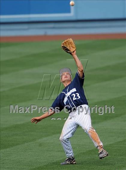 Thumbnail 2 in Chatsworth vs. San Fernando (CIF LACS D1 Final) photogallery.