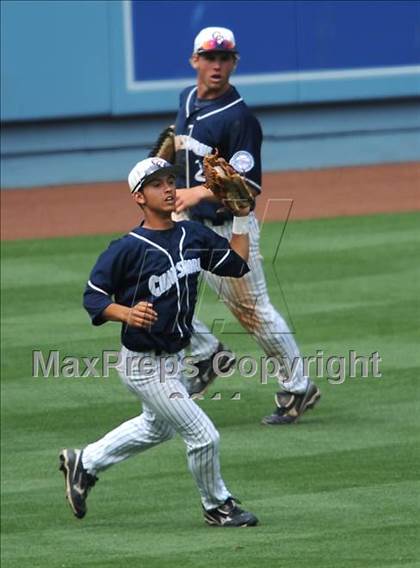 Thumbnail 3 in Chatsworth vs. San Fernando (CIF LACS D1 Final) photogallery.