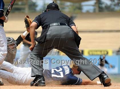 Thumbnail 1 in Chatsworth vs. San Fernando (CIF LACS D1 Final) photogallery.