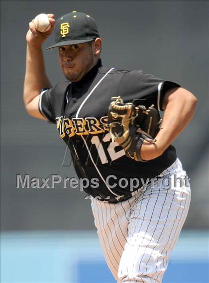 Thumbnail 3 in Chatsworth vs. San Fernando (CIF LACS D1 Final) photogallery.