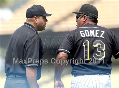 Thumbnail 3 in Chatsworth vs. San Fernando (CIF LACS D1 Final) photogallery.
