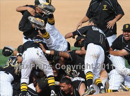 Thumbnail 3 in Chatsworth vs. San Fernando (CIF LACS D1 Final) photogallery.