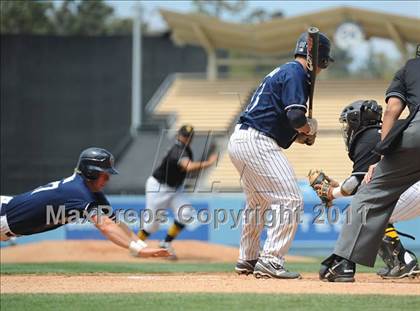 Thumbnail 3 in Chatsworth vs. San Fernando (CIF LACS D1 Final) photogallery.