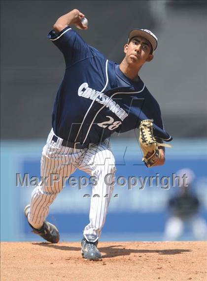 Thumbnail 3 in Chatsworth vs. San Fernando (CIF LACS D1 Final) photogallery.
