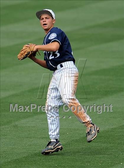 Thumbnail 3 in Chatsworth vs. San Fernando (CIF LACS D1 Final) photogallery.