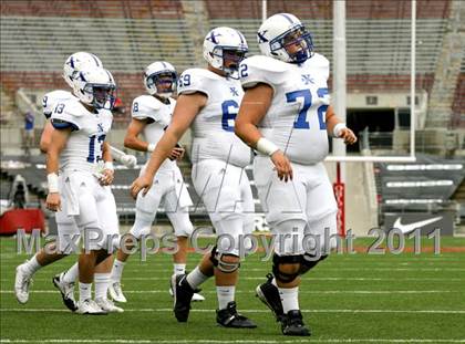 Thumbnail 1 in St. Xavier vs. Pickerington Central (Kirk Herbstreit National Kickoff Classic) photogallery.