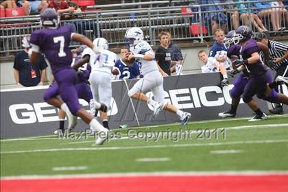 Thumbnail 1 in St. Xavier vs. Pickerington Central (Kirk Herbstreit National Kickoff Classic) photogallery.