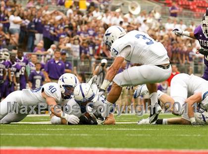 Thumbnail 2 in St. Xavier vs. Pickerington Central (Kirk Herbstreit National Kickoff Classic) photogallery.
