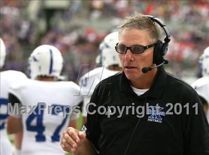 Thumbnail 1 in St. Xavier vs. Pickerington Central (Kirk Herbstreit National Kickoff Classic) photogallery.