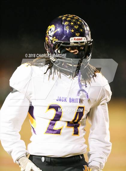 Thumbnail 2 in Jack Britt @ Seventy-First (NCHSAA 4A 1st Round Playoff) photogallery.