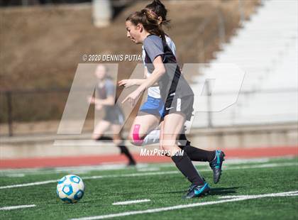 Thumbnail 2 in South San Francisco vs. Santa Cruz (CIF CCS D2 Final) photogallery.