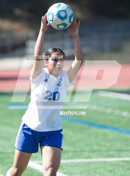 Thumbnail 3 in South San Francisco vs. Santa Cruz (CIF CCS D2 Final) photogallery.