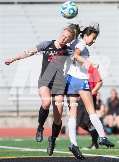 Thumbnail 1 in South San Francisco vs. Santa Cruz (CIF CCS D2 Final) photogallery.