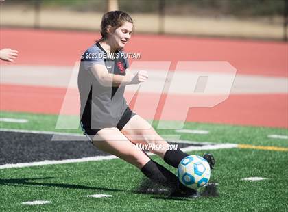 Thumbnail 3 in South San Francisco vs. Santa Cruz (CIF CCS D2 Final) photogallery.