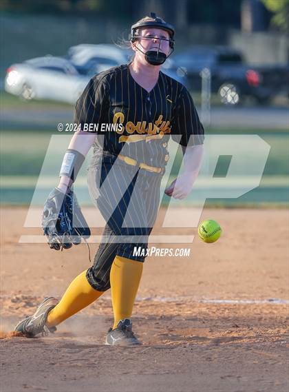 Thumbnail 3 in Harris County vs. Ola (GHSA 4A State Tournament) photogallery.