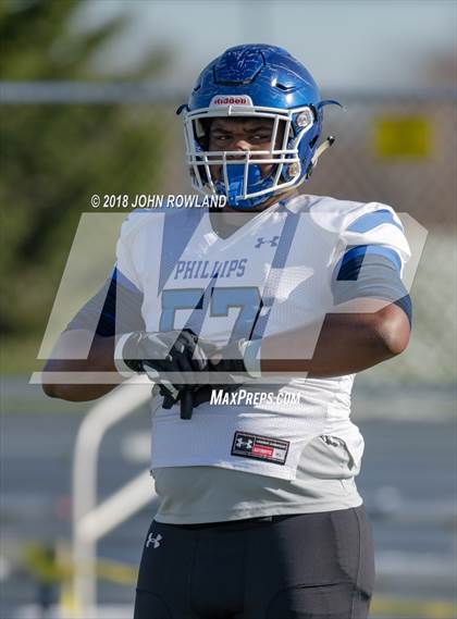 Thumbnail 1 in Phillips @ Cary-Grove (IHSA 6A Quarterfinal) photogallery.