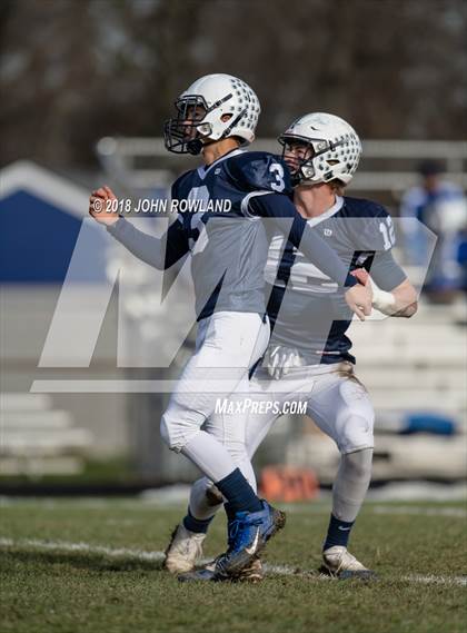 Thumbnail 2 in Phillips @ Cary-Grove (IHSA 6A Quarterfinal) photogallery.