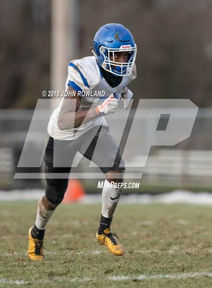 Thumbnail 1 in Phillips @ Cary-Grove (IHSA 6A Quarterfinal) photogallery.