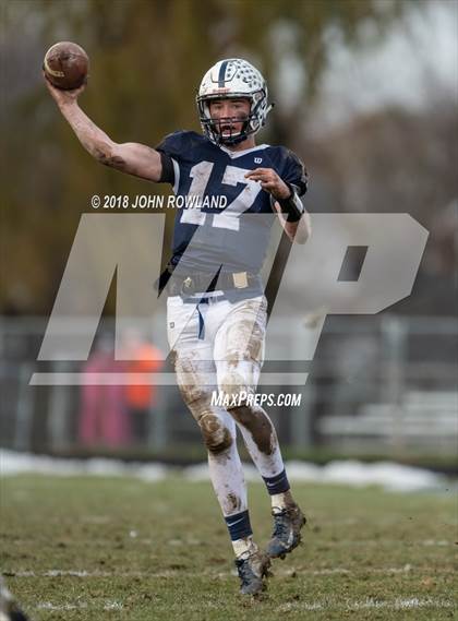Thumbnail 3 in Phillips @ Cary-Grove (IHSA 6A Quarterfinal) photogallery.