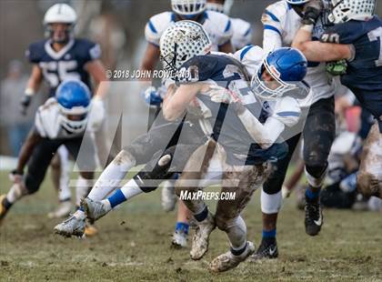 Thumbnail 2 in Phillips @ Cary-Grove (IHSA 6A Quarterfinal) photogallery.