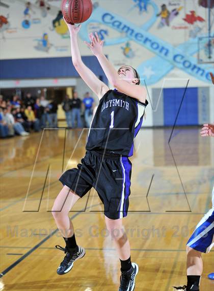 Thumbnail 2 in Cameron vs. Ladysmith photogallery.