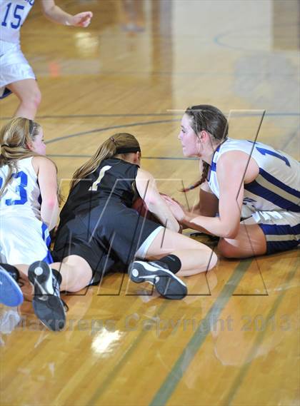 Thumbnail 2 in Cameron vs. Ladysmith photogallery.