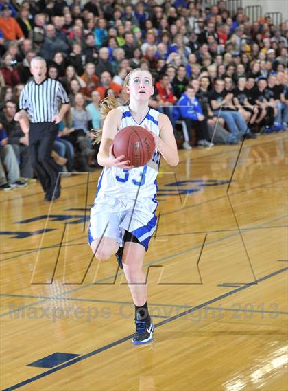 Thumbnail 2 in Cameron vs. Ladysmith photogallery.