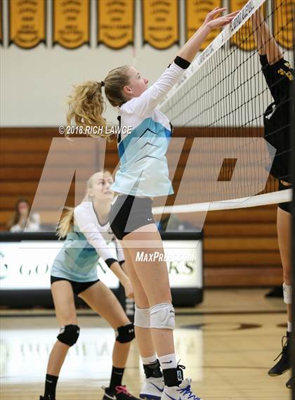 Thumbnail 1 in Aliso Niguel @ El Dorado (CIF-SS D2 Playoff) photogallery.