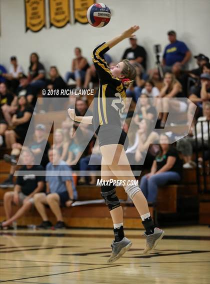 Thumbnail 3 in Aliso Niguel @ El Dorado (CIF-SS D2 Playoff) photogallery.