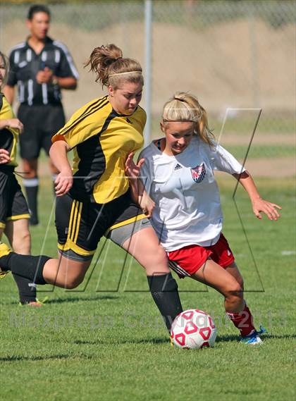 Thumbnail 1 in Hughson @ Modesto Christian photogallery.