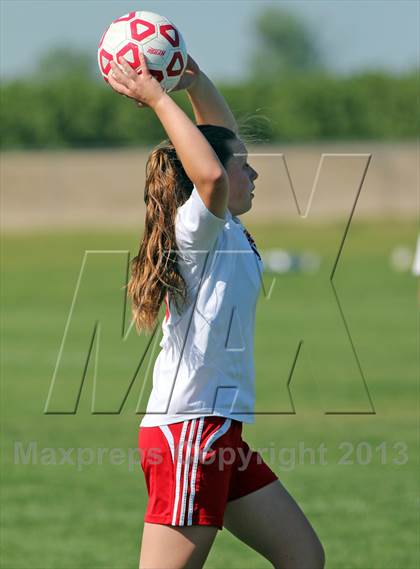 Thumbnail 1 in Hughson @ Modesto Christian photogallery.